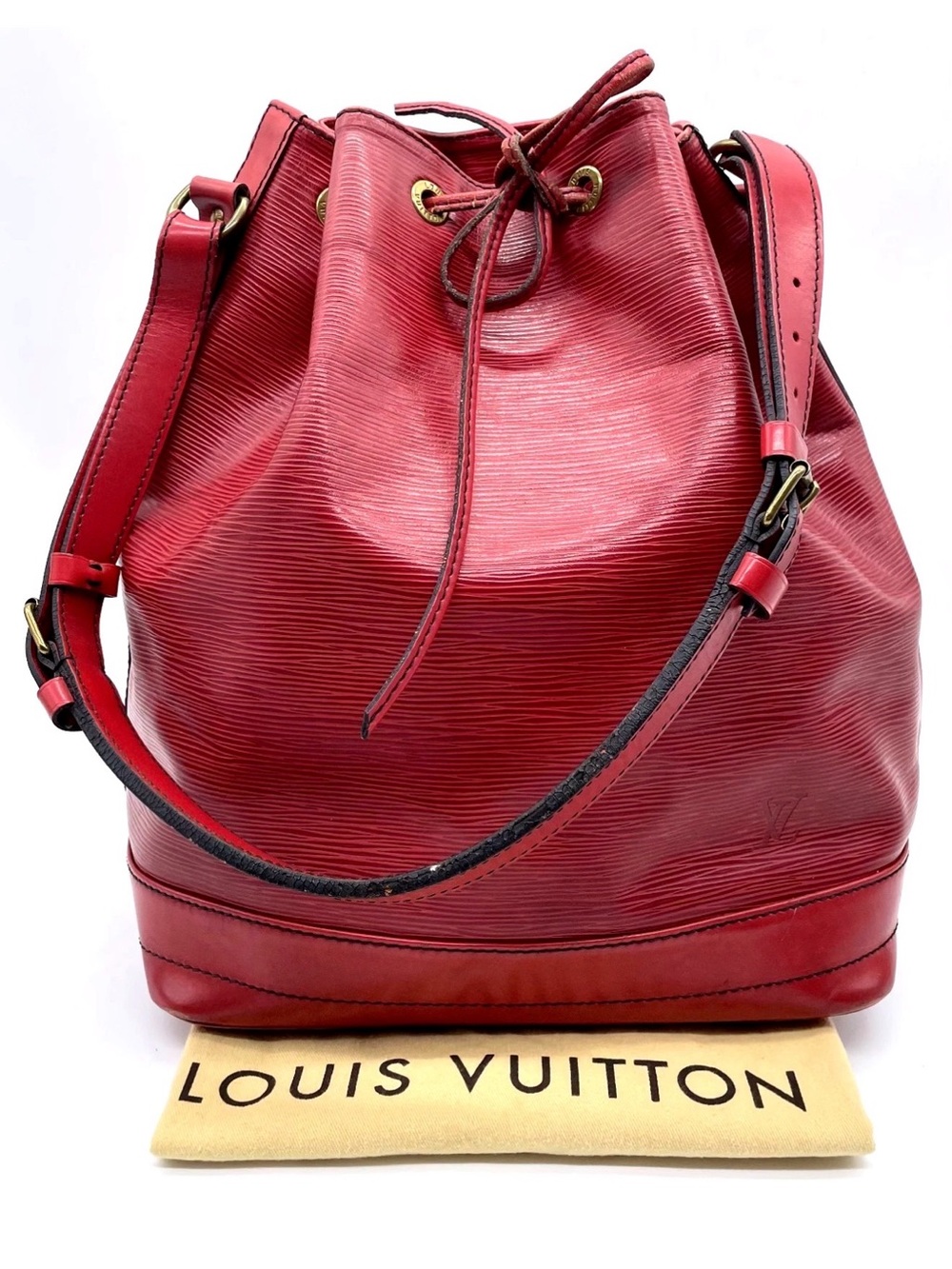 Auth Louis Vuitton Epi Noe Castilian Red Shoulder Bag W/Dustbag COA